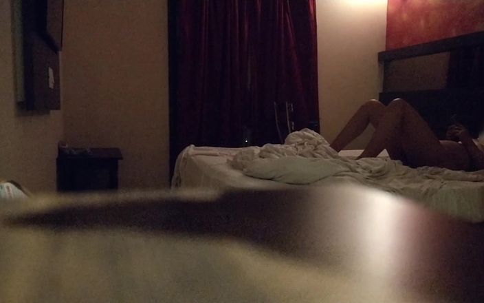 Trisha Hotness: Cam2 fickt hart, missionarsstellung hämmert ihre muschi