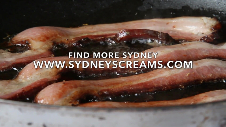 Sydney screams fetish: Un aumento di peso distruggendo la casa- HD wmv