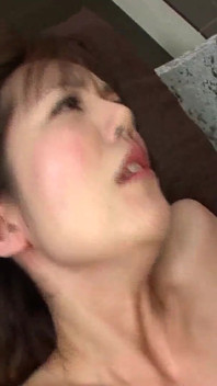 Wanita berkahwin yang kecewa seksual mahukan creampie vol. 5