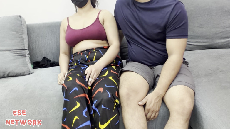Sammy Sins: 세입자에게 따먹히는 집주인 핫한 의붓딸