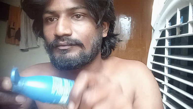 KUMBHA MANOJ KUMAR: Oral seks parmak