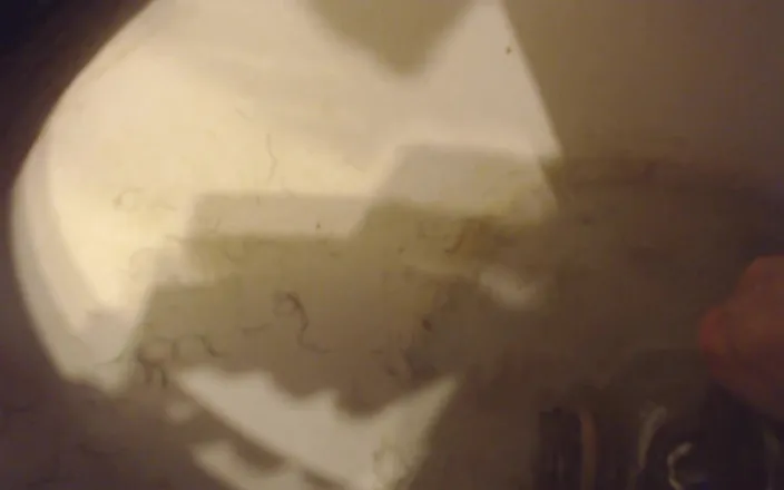PandoraSG: Shaving Pubes for Toilet Slave Treat