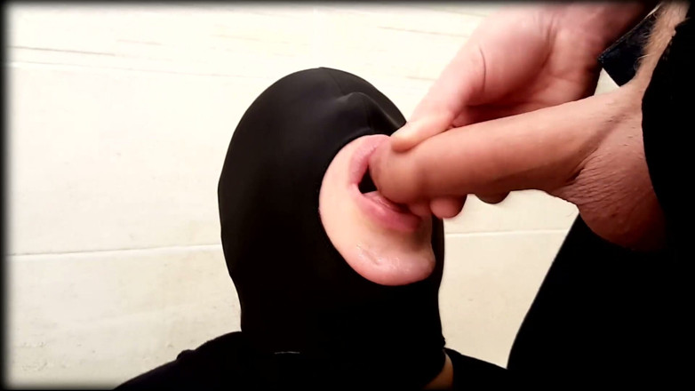 indecentlovers: Mear en el baño