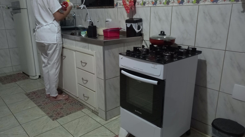 Gabi SweetCouplesStories: Рутина кремпаю покоївки на її новій роботі