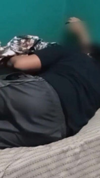 Morbosing My Stepsister's Whore, She Asks Me to Give Her a Massage