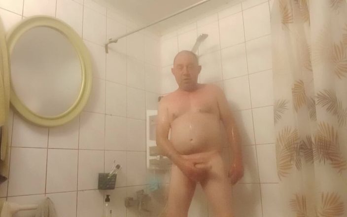 rastyo75: Relaks pod prysznicem