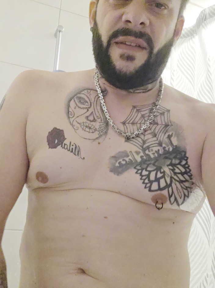 Dirty big Mike: Velká ejakulace