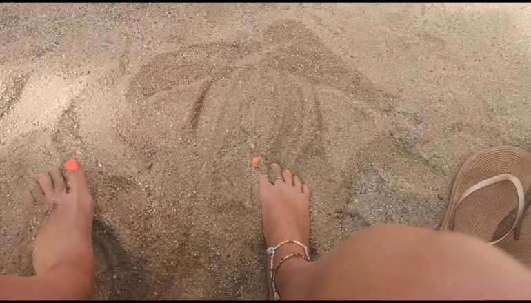 Erotic Tanya: Poražený pro moje nohy