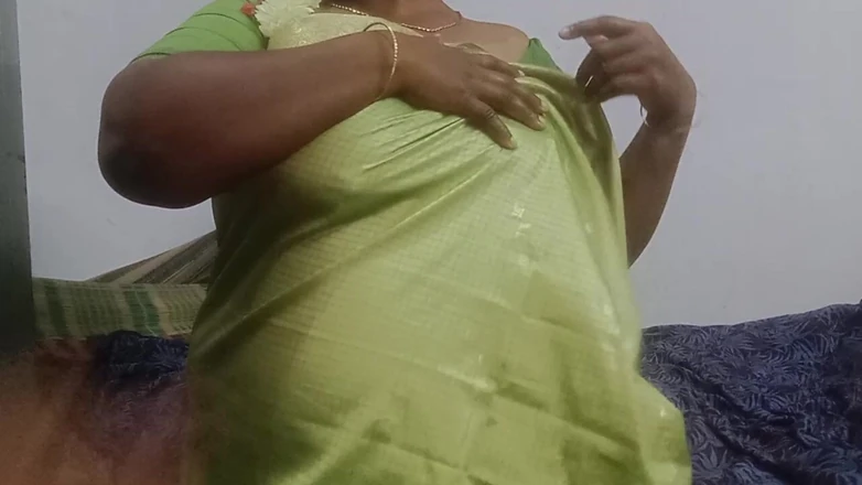Santhi89: Tamil Hot Saree Housewife Hard Ass Fucking