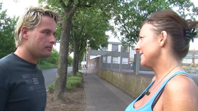 Nightclub Amateur Series: Abgeschleppte reife zeigt, dass sie ein toller fick ist