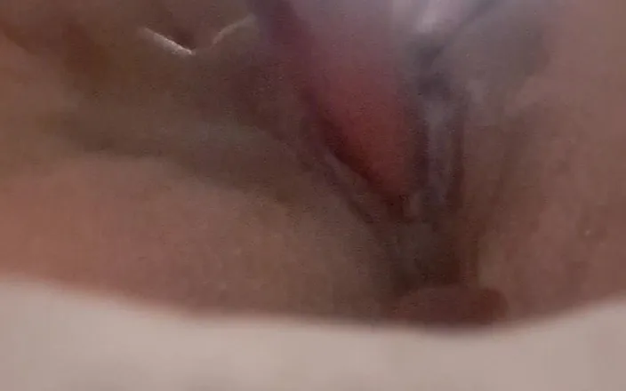 Gina Banger: It's a Wet Morning...