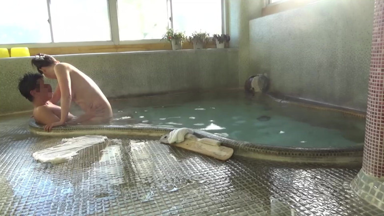 EAGLE Global: Hot Spring Hotel au fond des montagnes, partie 1