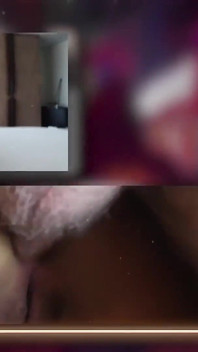 Johntronx - sexy thajská holka v růžovém síťovém prádle saje a šuká mého ptáka