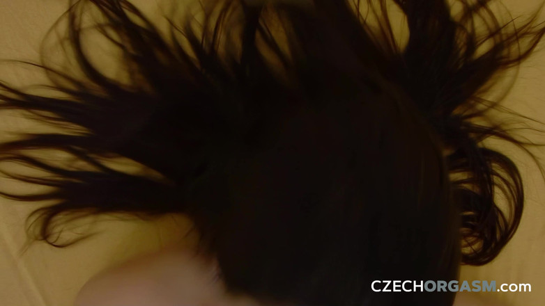 Czech Orgasm: Чеський оргазм 55: злий анальний екшн - блондинка бере це глибоко і брудно!