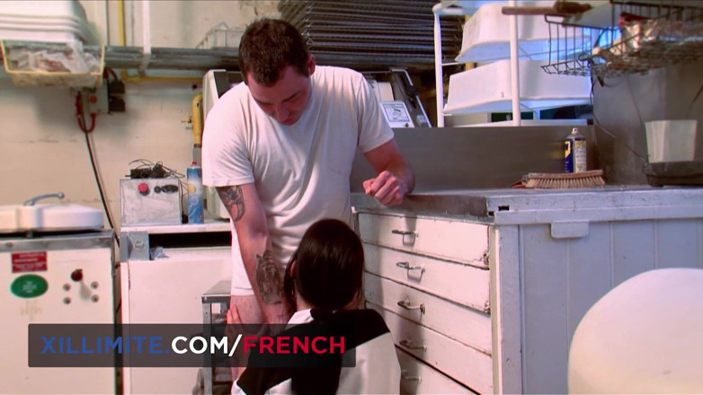 French girls at work: phrench bare stan kaale baal vaali lana Fever bekar ko...