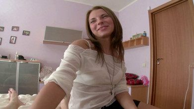 Cock Fest: 良いペニスが凄まじいファックをしゃぶった後、