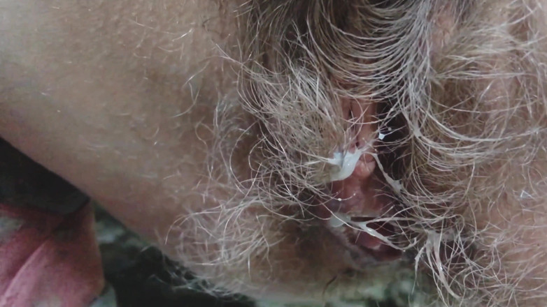 Hairy couple: Risky fucking hairy bush pussy stranger girl until creampie