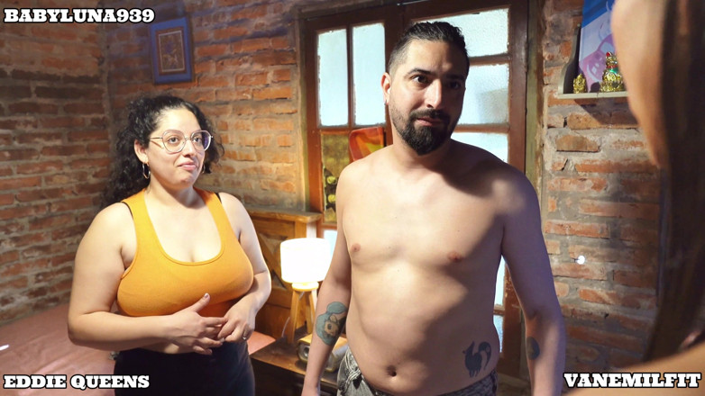 vanemilfit: Ajung acasă și îi prind în acțiune