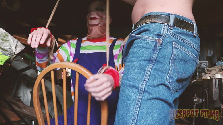 Fleshpot films: Am futut o păpușă vie
