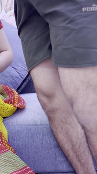 Nevěsta dělá soukromou část Mehndi a tvrdě šuká s Mehndi