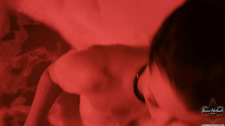 Jason Michaels: Pompino pov nella vasca da bagno