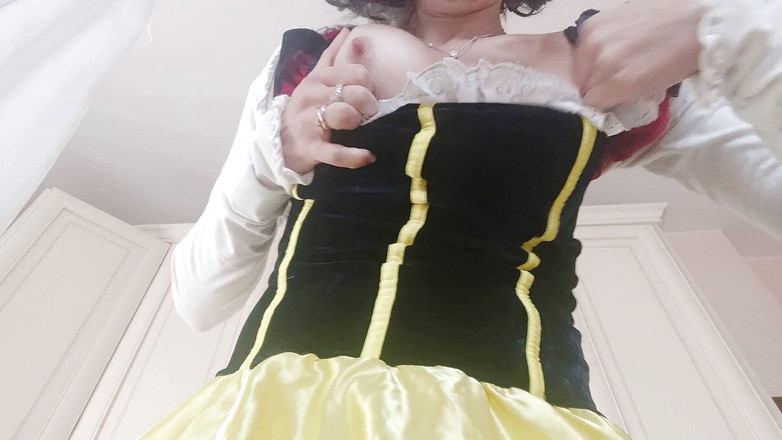 savannahamatoriale: Królewna Śnieżka, jak zawsze chciałaś ją zobaczyć