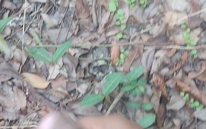 IndianHunter22: Video viral rekaman seks viral pasangan hot india di hutan!