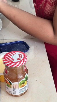 Minha esposa fode entregador quando estou no trabalho