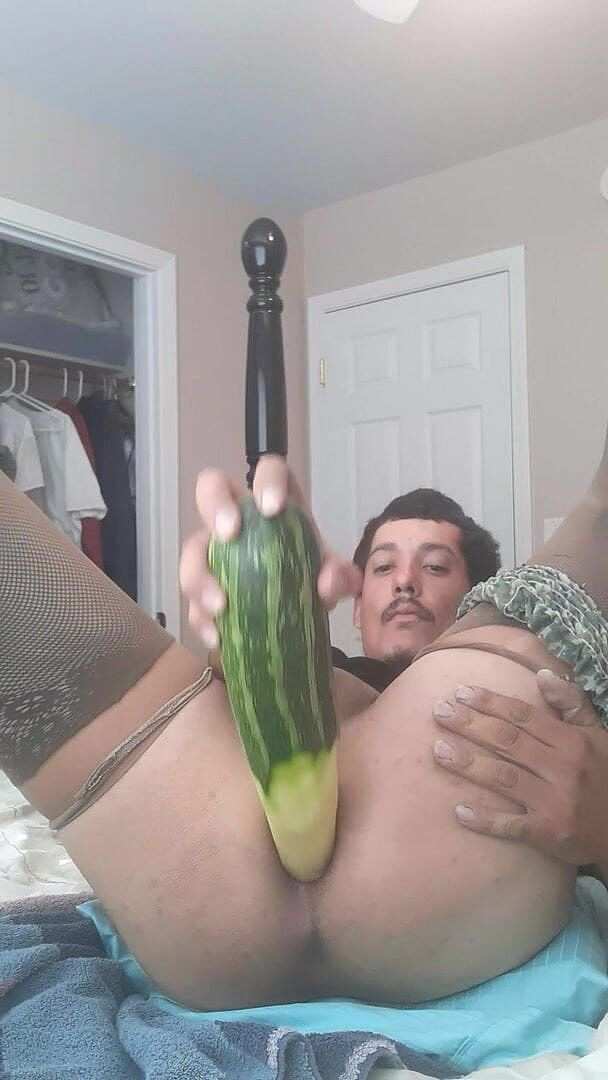 La flaca: Đồ lót gợi cảm và một số nội dung nóng...