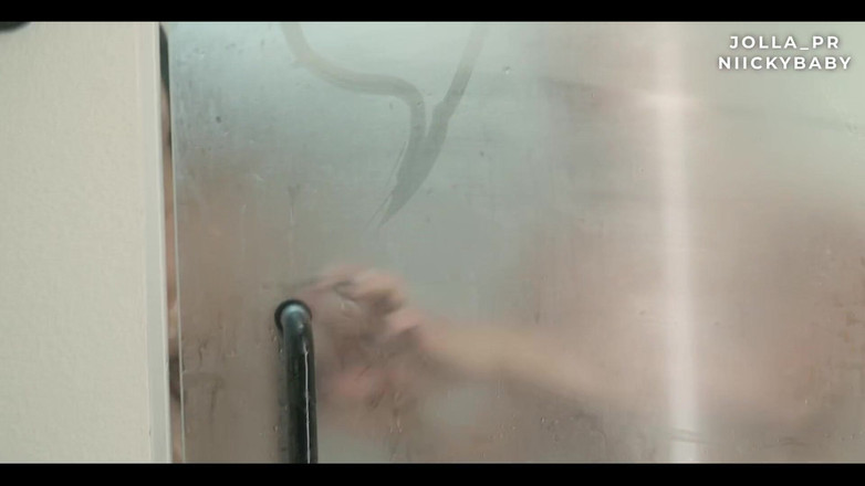 Jolla PR: 彼女は私のお気に入りの娼婦だ