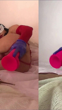 Sissy Stacy Tvrdá anální hra s obrovskou růžovou hračkou po pumpování jejího zadku