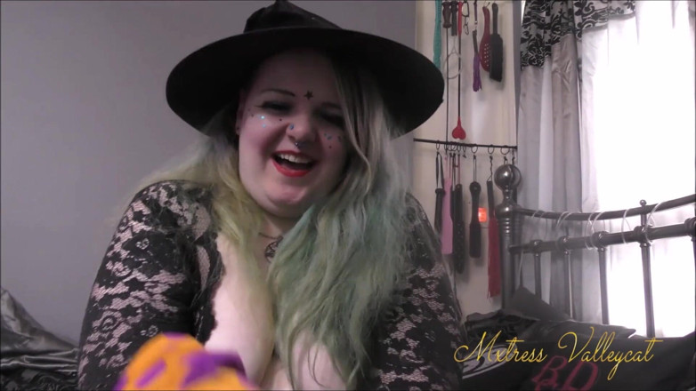 Mxtress Valleycat: Coven einweihung