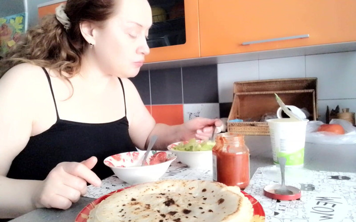 VikkiGeorgia: 내가 먹고 있어