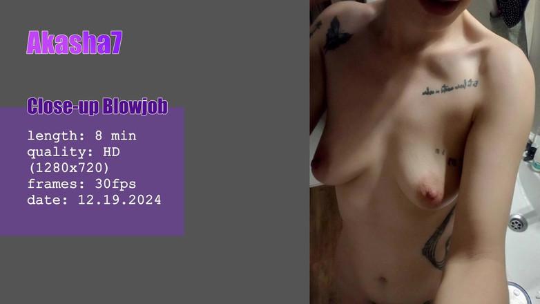 Akasha7: このサブミッシブな女の子は最高で、乱暴なフェラチオだ