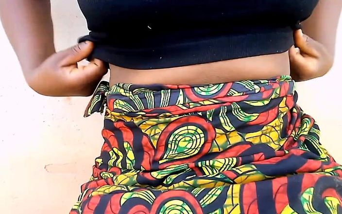 Judithxxx: Showing My Sexy Body