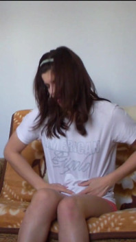 Full Bladder Teen Tries to Hold Her Pee