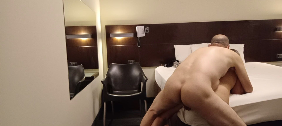 AlexyMarie2026: Min kärleksfulla vän ber mig att ha sex