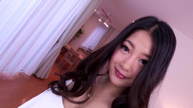 Caribbeancom: Horny Japanese girl in stockings fucked by two hard cocks