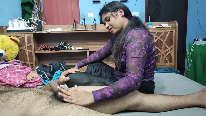 Vaigavarun Feet romance: 手コキ