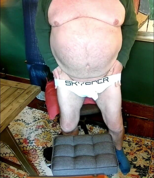 beardaddychub: Webcam Show off for Friend