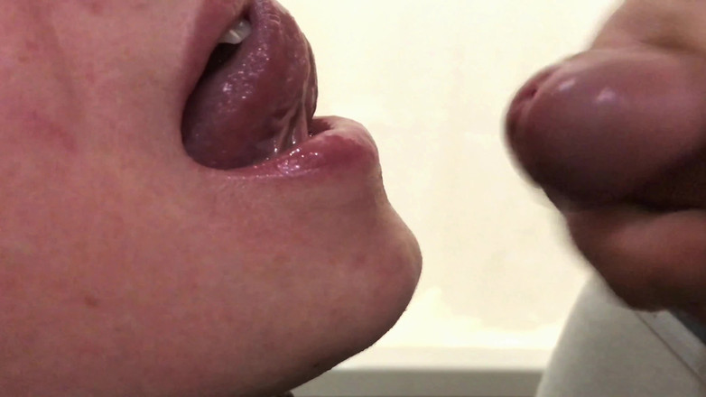 Anna Shpilman: Сперма в рот крупним планом