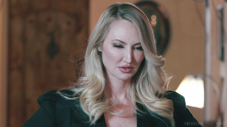 Modern-Day Sins: Modern-day Sins - MILF Kendra James Disciplines Teen Crook Indica Monroe...
