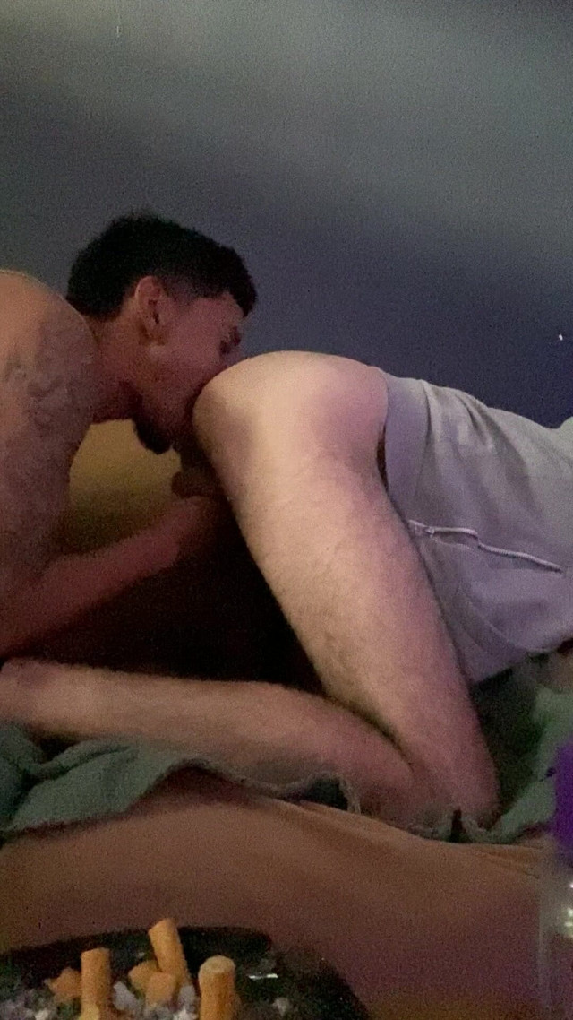 Eating Hubbys Ass (Texas-Toxicos)