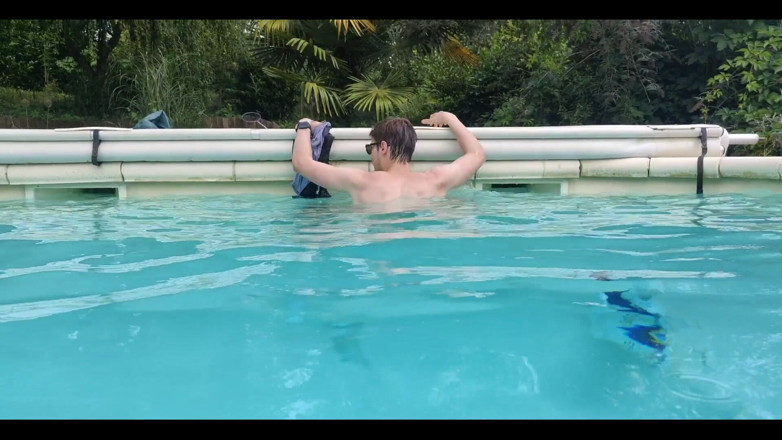 Snauwflake: Pool Guy