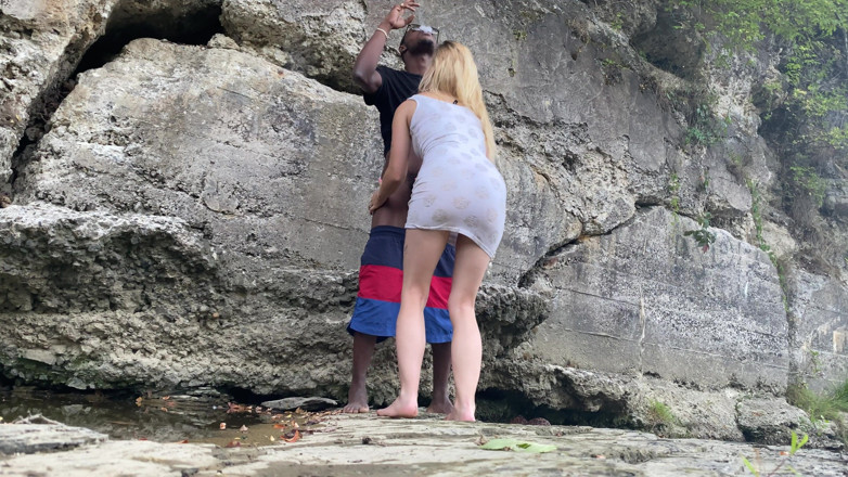 TheRealBigDaddyKJ: Bigdaddykj: cewek jalang kulit putih ini dientot habis-habisan sama kontol...