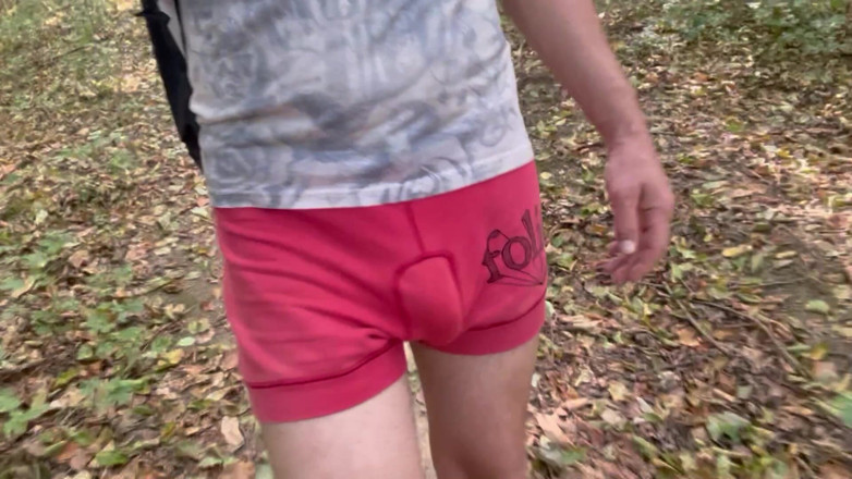 Puppy Jack: Bulge Walk in a Forest