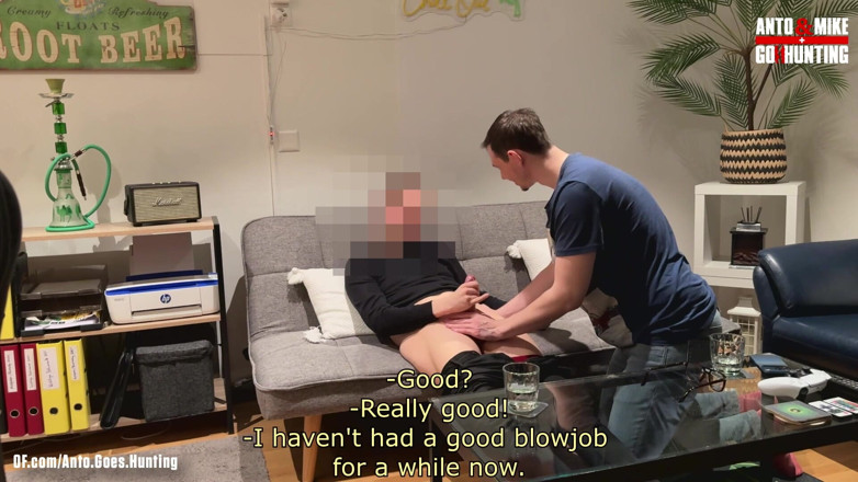 AntoGoesHunting: 好奇心旺盛な技術者が再びフェラを招かれ、再びフェラされるよう誘われた