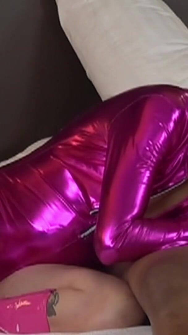 PornoJuice Faphouse: Disco fuchsia pembuahan hitam dibintangi oleh istri panas alexis marie