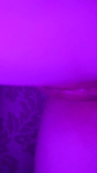 Memek becek gadis sange ini lagi ngen banget dientot habis-habisan sama kontol besar