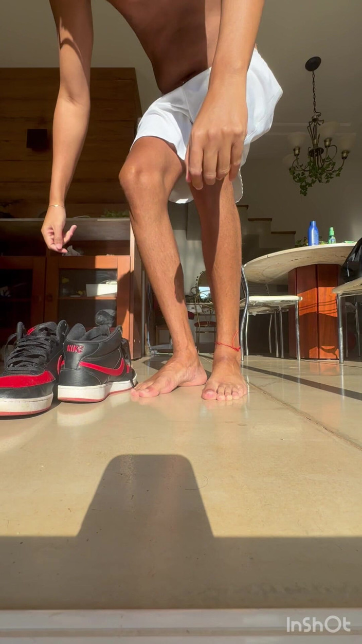Boy feet: Smell Deeply at This Point